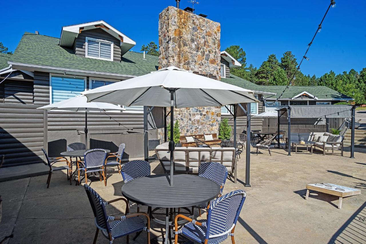 רפיד סיטי Black Forest Inn Bed & Breakfast מראה חיצוני תמונה